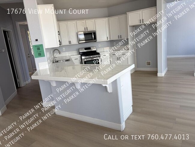 Photo - 17676 View Mt Ct
