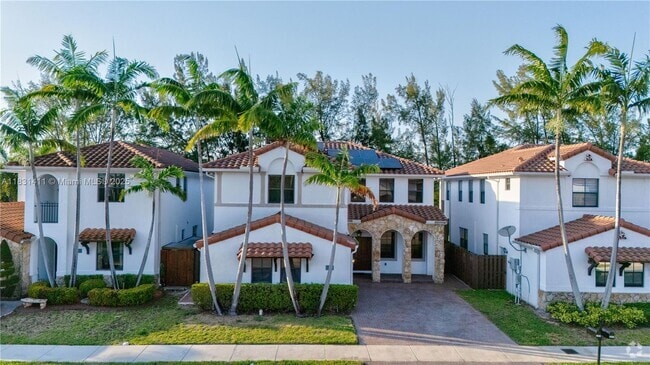 Building Photo - 10371 NW 10th St Rental