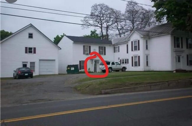 Photo - 31 N Main St