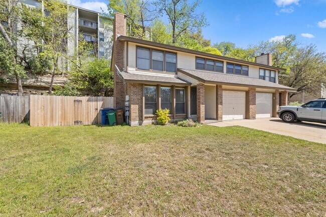 Photo - 6525 Hart Ln