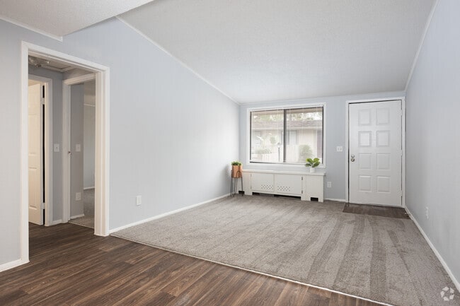 1HAB, 1BA - 576 ft² - Blueberry Hill