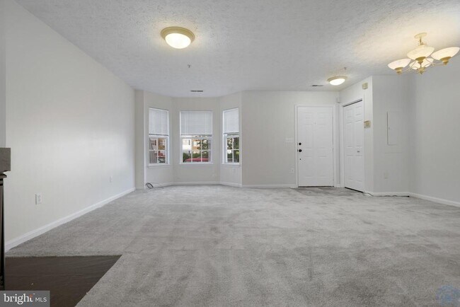 Photo - 50 Amberstone Ct