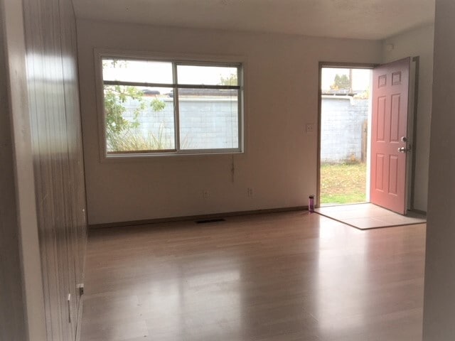 Photo - 5431 NE 16th Ave