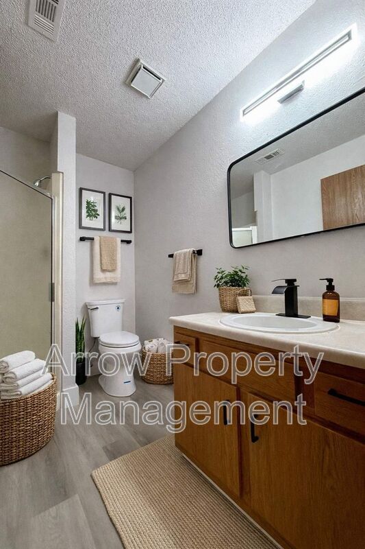 Photo - 2384 N 44th St Unit 22