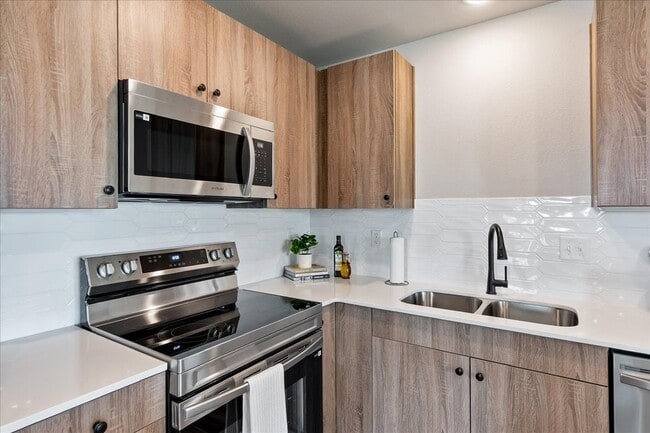 Hidden Hills Townhomes
