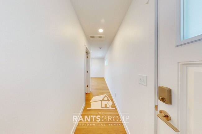 Photo - Brand New! Modern Home in Trestlewood – Where Comfort Meets Community!