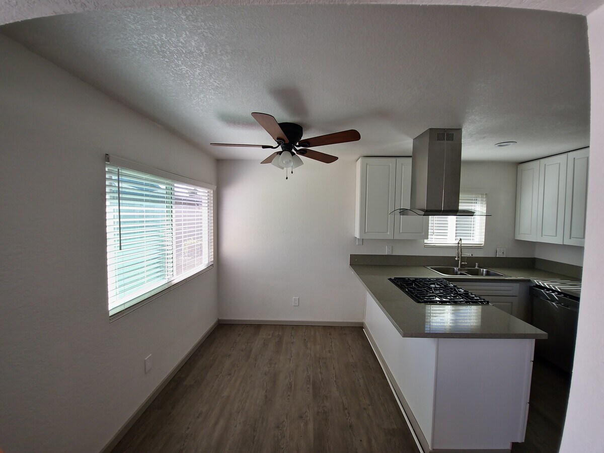Photo - 16651 Blanton Lane Apartamentos Unidad C