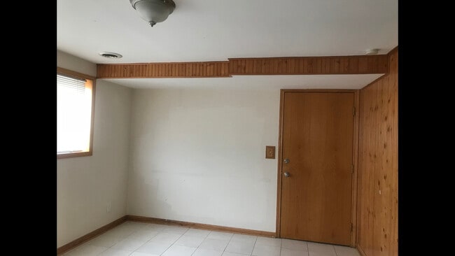 Photo - 5218 S Kilbourn Ave Unit 1