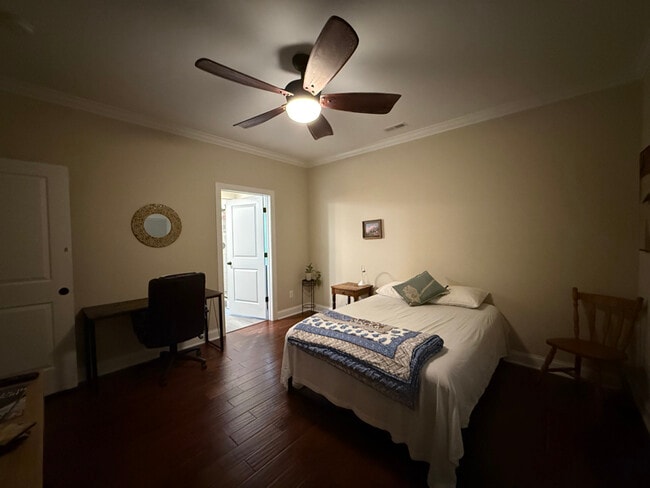 Photo - 4005 Casa St