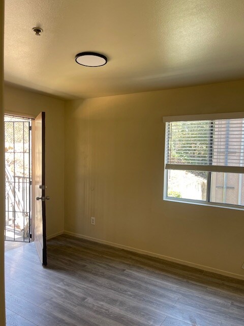 Photo - 5243 Huntington Dr Condo Unit 5