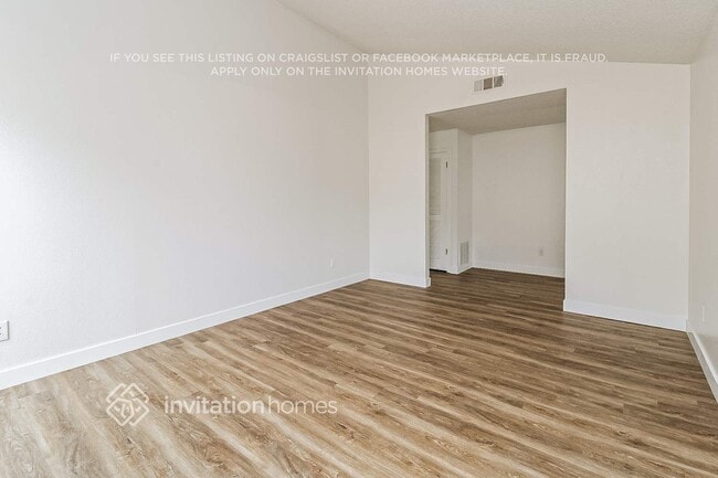 Photo - 3209 Hogarth Dr