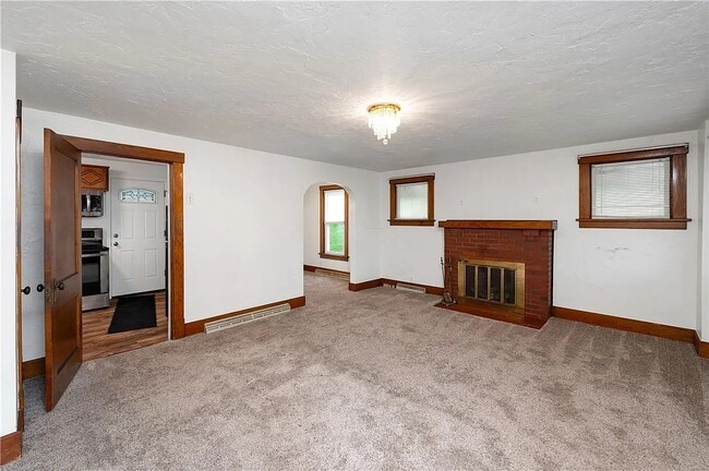 Photo - 217 American Ave