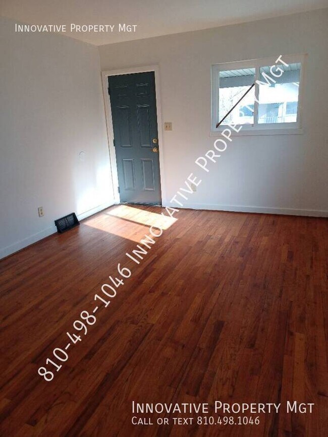 Photo - 201 W. Piper-