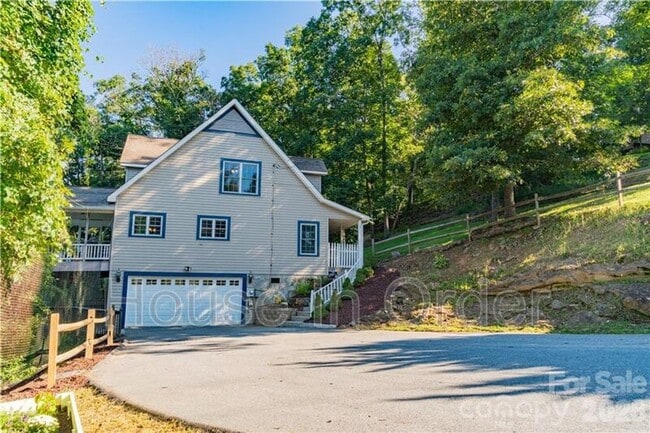 Photo - 40 Crestwood Dr