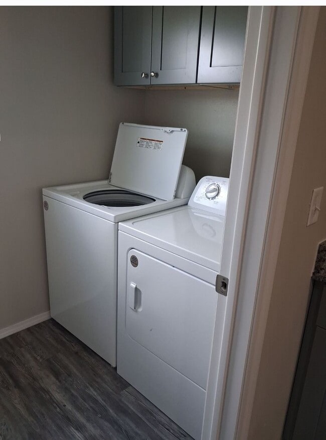Photo - 320 N Avenue B Unit B