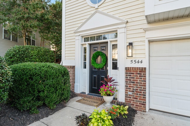 Photo - 5544 Vista View Ct