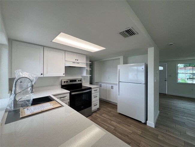 Photo - 7315 Brentwood Dr