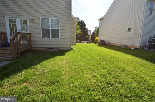 Building Photo - 4 Ridge Rd SE