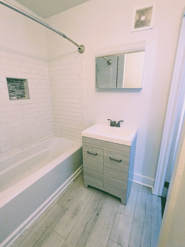 Photo - 613 Hudson Ave Unit 2