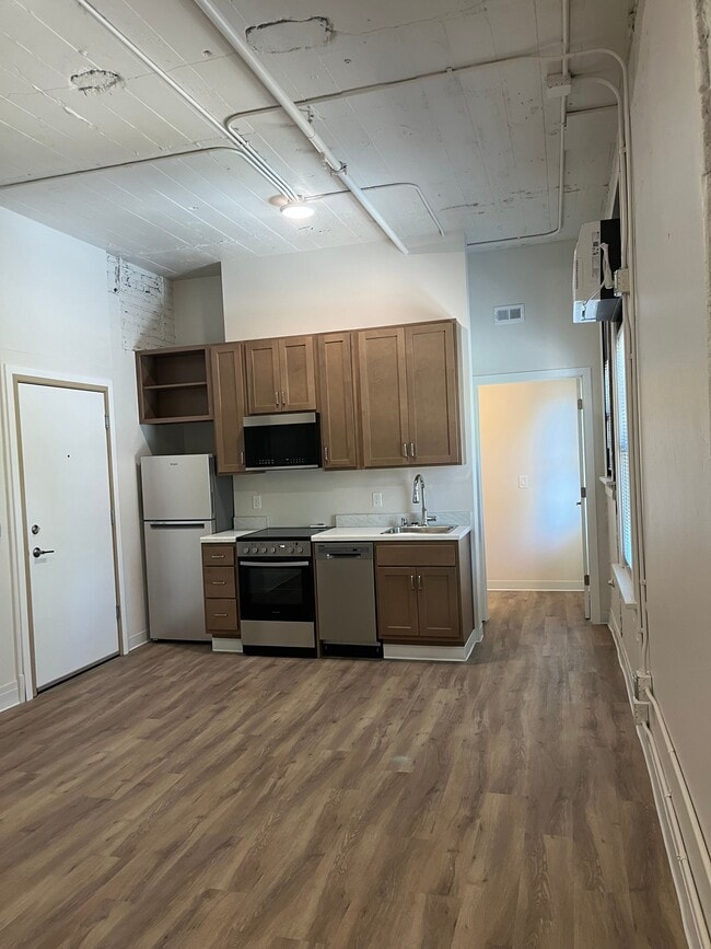 Unit 307 - Grandview Lofts