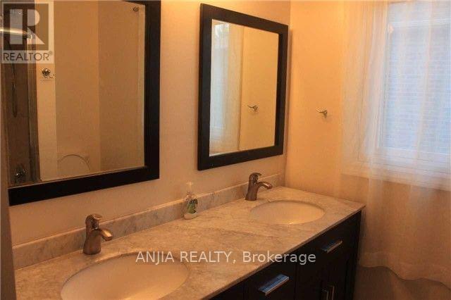 Photo - 51 Topham Crescent
