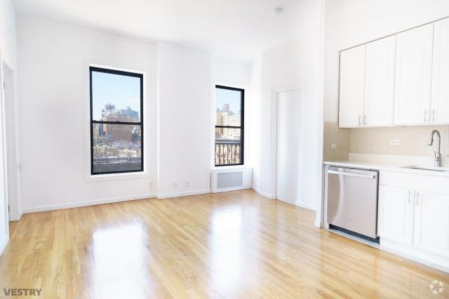 Building Photo - 1 bedroom in NEW YORK NY 10024 Unit 64 Rental