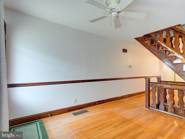 Photo - 2250 Ritter St