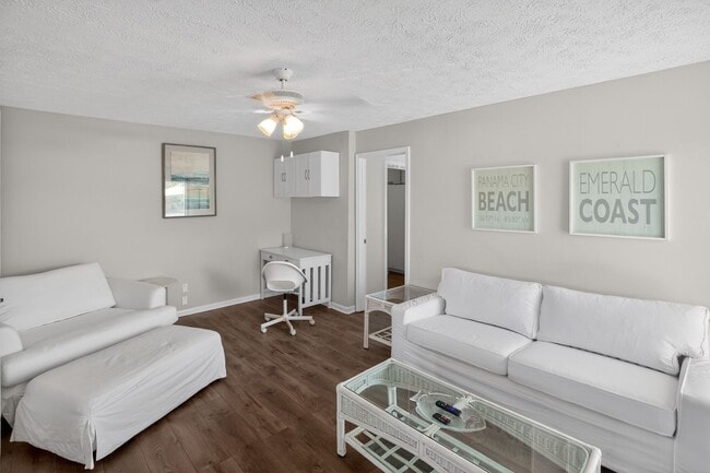 Photo - 216 Rose Ln Unidad A
