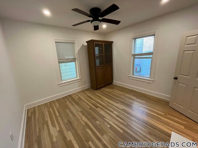 Photo - 94 Berkshire St Unidad 2