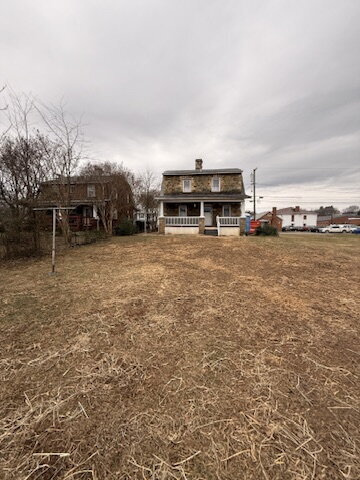 Photo - 627 Warren Ave.