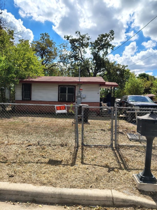 Photo - 138 Dorie St