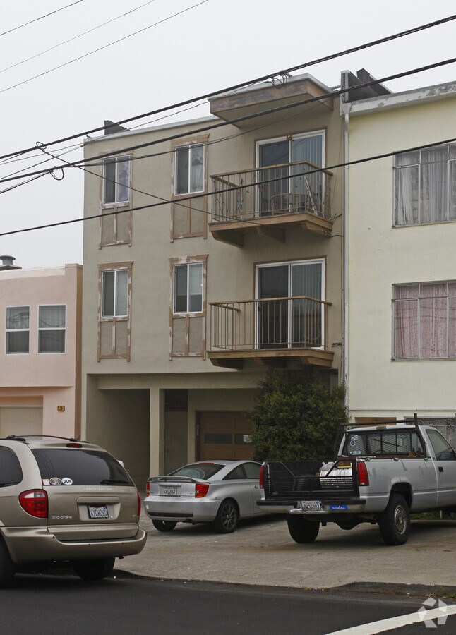 Photo - 220 North Parkview