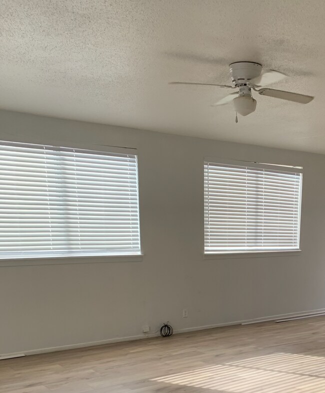 Photo - 2045 Cortez St Casa