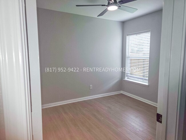 Photo - 1102 S 1st St
