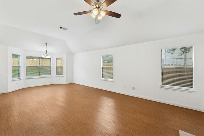 Photo - 7209 Oak Meadow Dr