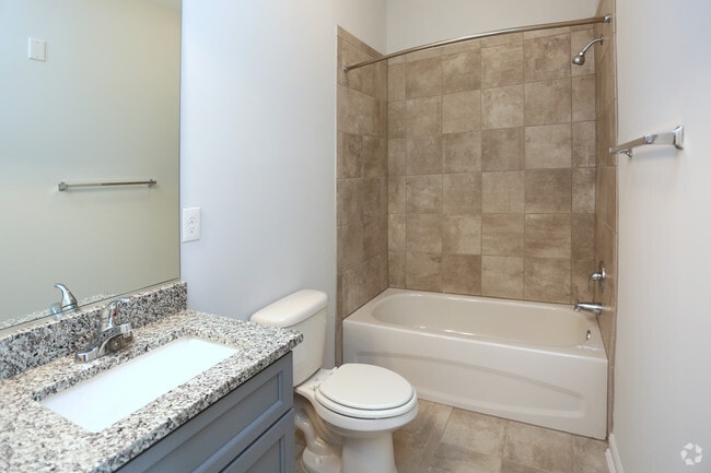 2BR,2.5BA-Pecan