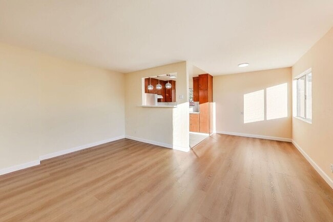 Photo - 295 Buchanan St Unit 105