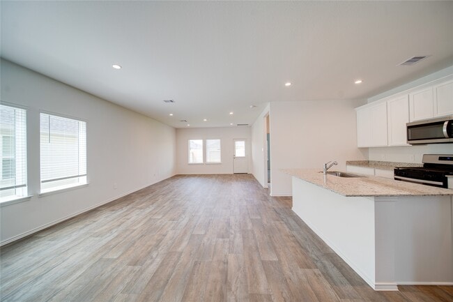 30838 Brightwell Bnd
