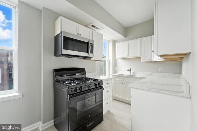 Photo - 2100 Homewood Ave