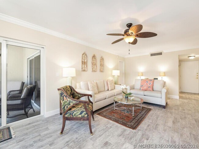 3520 S Ocean Blvd Unidad H404