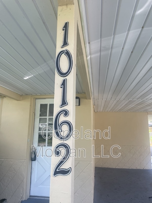 Photo - 10162 115th Ave N