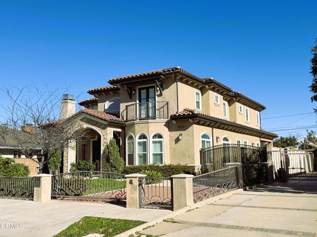 Building Photo - 5020 Camellia Ave