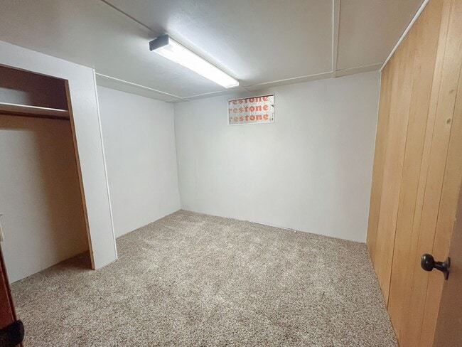 Photo - 213 Jefferson St