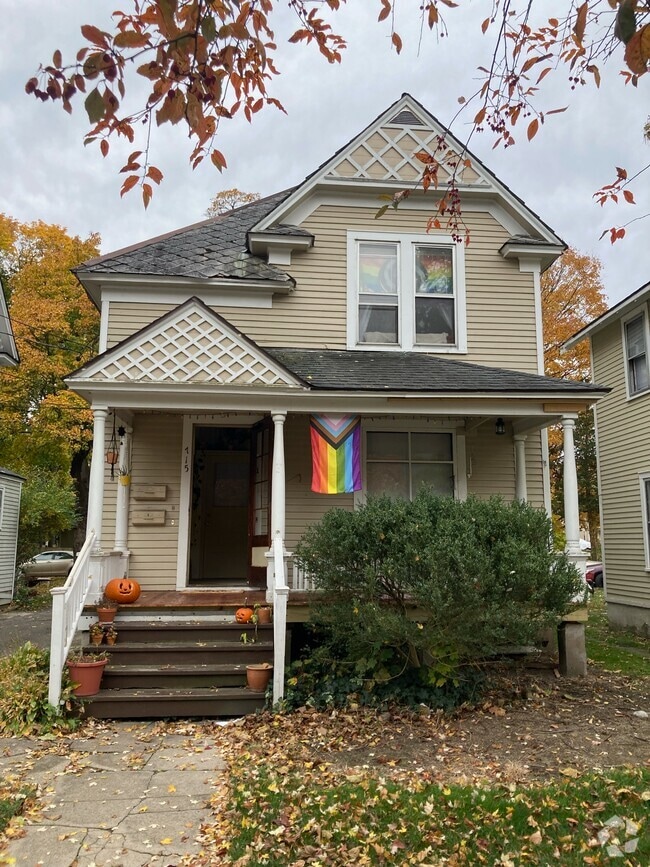 Building Photo - 715 Minor Ave Unit #2 Rental