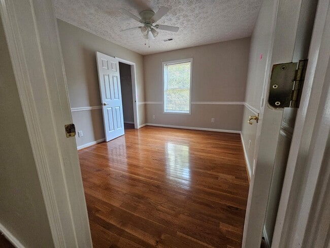 Photo - 5001 Max Ridge Ct