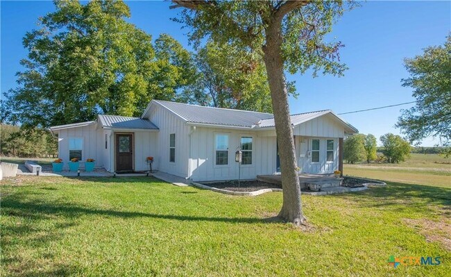 Photo - 12802 County Line Rd