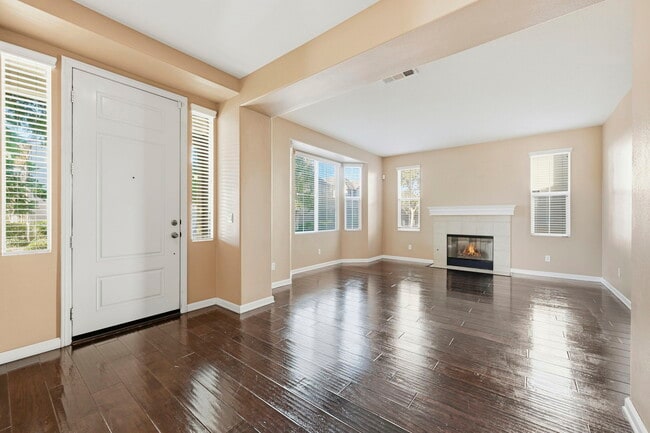 Photo - 31853 Red Pine Way