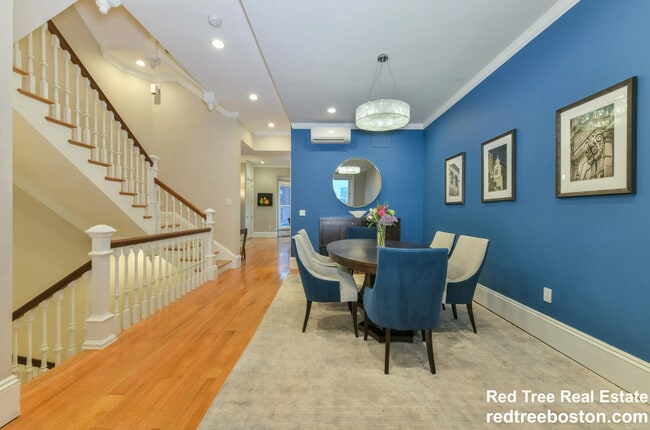 Photo - 214 Beacon St Unit 3