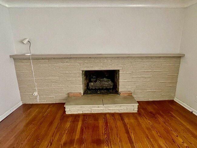 Photo - 1805 S Valley Rd Ave