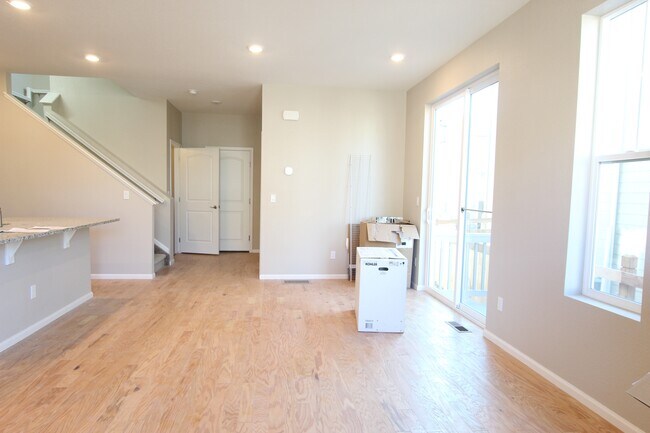 Photo - 4345 S Netherland St